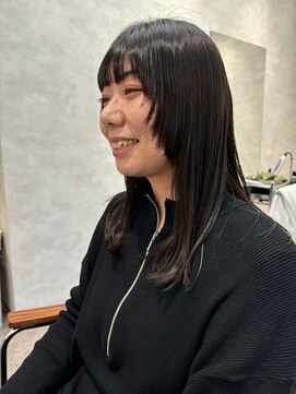 オンドバイサク(ondo by Saku) ウルフヘア/マッシュウルフ/顔周りレイヤー/オリーブカラー