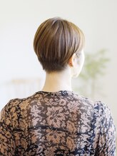 エルムバイエント(elm by emt)&nbsp;ベリーショート×ツヤ暖色カラー