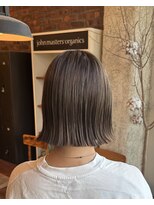 ブリッジ(the BRIDGE)&nbsp;きりっぱなしボブ ハイライト ミルクティーベージュ