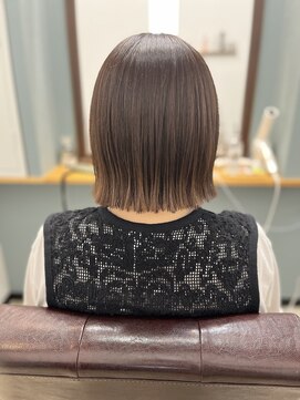 サニー あま店(Sunny) ツヤツヤ切りっぱなしボブ