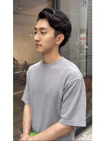 カーニバル 江古田(CARNIVAL)&nbsp;橋本嶺 フェザーパーマ ツイストスパイラル 束感ショート