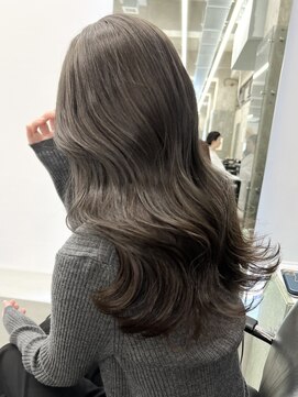 ノード(NODE) 栄艶髪ロングヨシンモリグレージュヘア