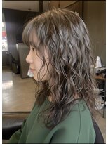 ヘアーロアム(hair Roam)&nbsp;暗髪パーマスタイル