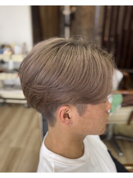 リードヘアーバイバンプ(Lead Hair by vamp) センターパート