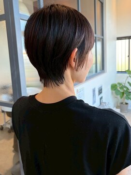 ヘッズ 高木瀬店(HEADS) ショートボブ 顔周りカット ダークブラウン 髪質改善 20代