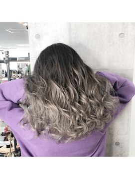 シュプバイトゥーミー(sup.by tomee) special balayage【担当 末吉】