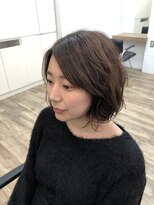 アメリ(Ameri)&nbsp;お手入れ簡単、ふんわりボブ