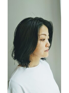 エミュスト(Emuest) 大人ダークグレージュ