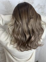 プライズ アイリス 池袋東口店(prize Iris)&nbsp;ピンクベージュ、イヤリングカラー、ニュアンスホワイト