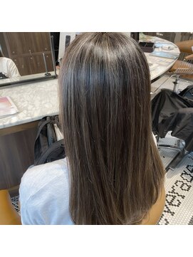 リバレッジ 広尾(Leverage) ダークハイライトカラー