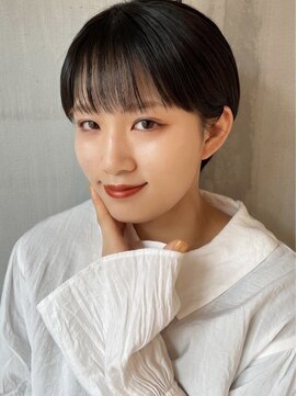 ロンプ(romp) 襟足スッキリ!耳掛け丸みショート【romp恵比寿】