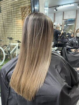 ラフ(LAFF) #黒髪#ボブルフ#ネビージュ#小顔#ワンレン