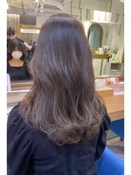 ロンドアベニール 北千住(Lond avenir) 韓国風レイヤー　シアーグレージュ　西田大樹