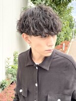 フィフス 名駅(fifth)&nbsp;波巻きスパイラルパーマツーブロックツイストスパイラルパーマ