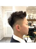 【アップバングで爽やかに】メンズフェードカット