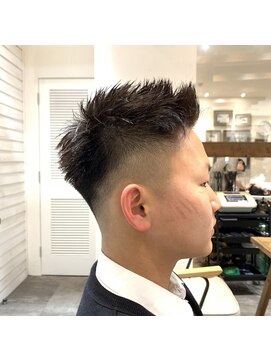 グロウ(grow) 【アップバングで爽やかに】メンズフェードカット