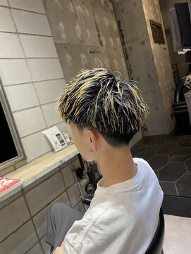 ラグシス ザ バックルーム(LUXIS THE BACK ROOM) ハイトーンテーパーフェード【立川/メンズ】