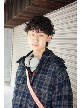 ルーカス(LUCAS) スパイラルパーマ×ウルフ