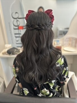 マーリー(marlee) 編み込みハーフアップアレンジ