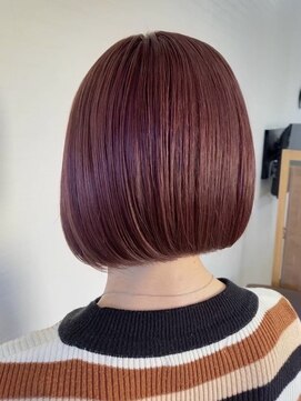 ヘアーアンドビューティーガーデン(HAIR AND BEAUTY GARDEN) 大人ショートボブカットピンクベージュカラー丸みショートカット