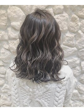 Ｍｏａｎａ【うるま】#デジタルパーマ#アッシュ#大人かわいい