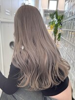 サンクマーケット 渋谷(cinq MARKET)&nbsp;渋谷ブリーチカラーハイトーンカラーアッシュグレージュ30代40代