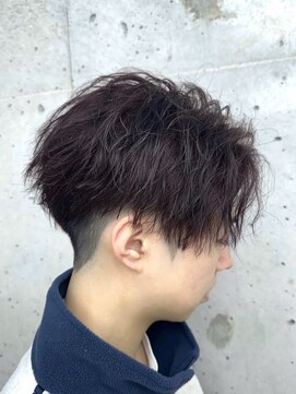 ビューブルー 亀戸錦糸町(VIEW BLUE) 縦落ちツイストスパイラル/シャドウパーマ/無造作センターパート