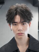 フィフス(fifth)&nbsp;ツイストスパイラルパーマツーブロック刈り上げマッシュパーマ