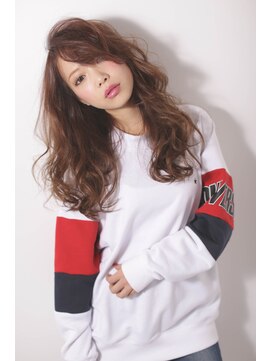 ロロネー 豊中(Lolonois) 【Lolonois豊中】グラマラスカール×カジュアル(鈴木正登志)