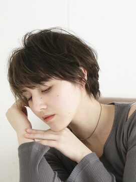 ルカ(Luca) 大人かわいいハンサムショート◎20代30代40代