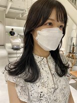 グリーン(green)&nbsp;お顔まわり流れるくびれミディ