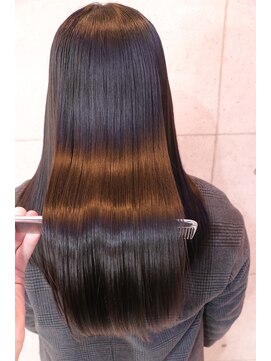 ワンヘアーアシスト(ONE HAIR assist) 【ONE HAIR】高浸透ウルティア5stepトリートメント☆