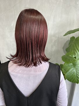 ティティ(TiTi) ブリーチなし！発色ピンクカラー[TiTi_福田りの]