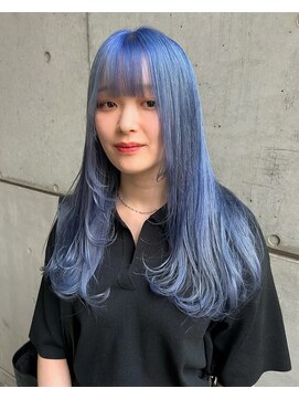 ヘアーデザイン アルエ(HAIR×design ARUE) コバルトブルー×レイヤーカット