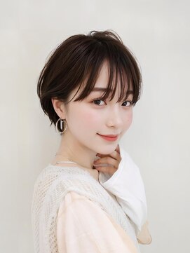 ネオリーブアイム 横浜西口店(Neolive aim) 斜めバンググレーベージュショートボブパーマくびレイヤー