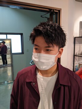 コワファーストナガサキシャンプーボーイ(COIFF1RST NAGASAKI SHAMPOO BOY) ショートアップバング×ツイストスパイラルパーマ