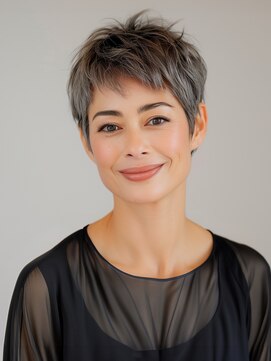 マリブ Malibu 【ハンサムショート】白髪カバーのグラデーションと相性◎