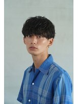 バイフィフス 天神大名(by fifth) ニュアンスパーマセンターパート毛流れパーマメンズヘア波巻き