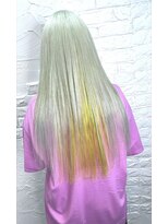 ウーロス(uros.)&nbsp;エクステ×イエローインナー