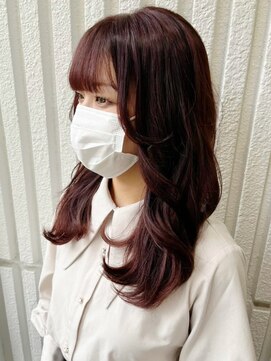 ジーナ 横浜(Zina) ＊レイヤーカットと外巻きでまとまる韓国ヘア＊