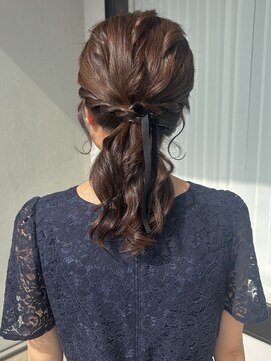 ロンド ヘアー(Rondo. Hair) low pony arrange