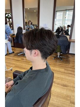 ジッカジッカ(Jicca Zicca) センターパート×ニュアンスパーマ