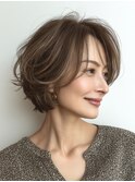 白髪ぼかしハイライト大人ショート