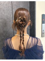 ミラ(Mila) ミディアムからの大人っぽいタイトカチモリヘア*お呼ばれヘア