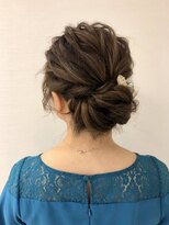 ヘアイズム ブランシュ(hair-ism BLanCHe) ルーズシニヨン