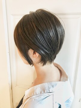 ヘアーワークス ヘルム 渋谷店(HAIR WORKS HELM) [HELM渋谷]くびれショート☆