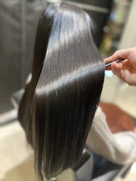 エミュスト(Emuest) エミュストオリジナル髪質改善ストレート☆心斎橋