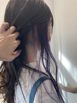 オーシー 四ツ井店(O'sea) インナーカラー紫