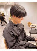 大人おしゃれメンズセンターパートヘアスタイルカット