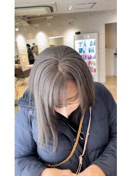 エヌプラス(N+) 黒髪グラデヘアーオリーブグレー小顔に見せるヘアココアベージュ